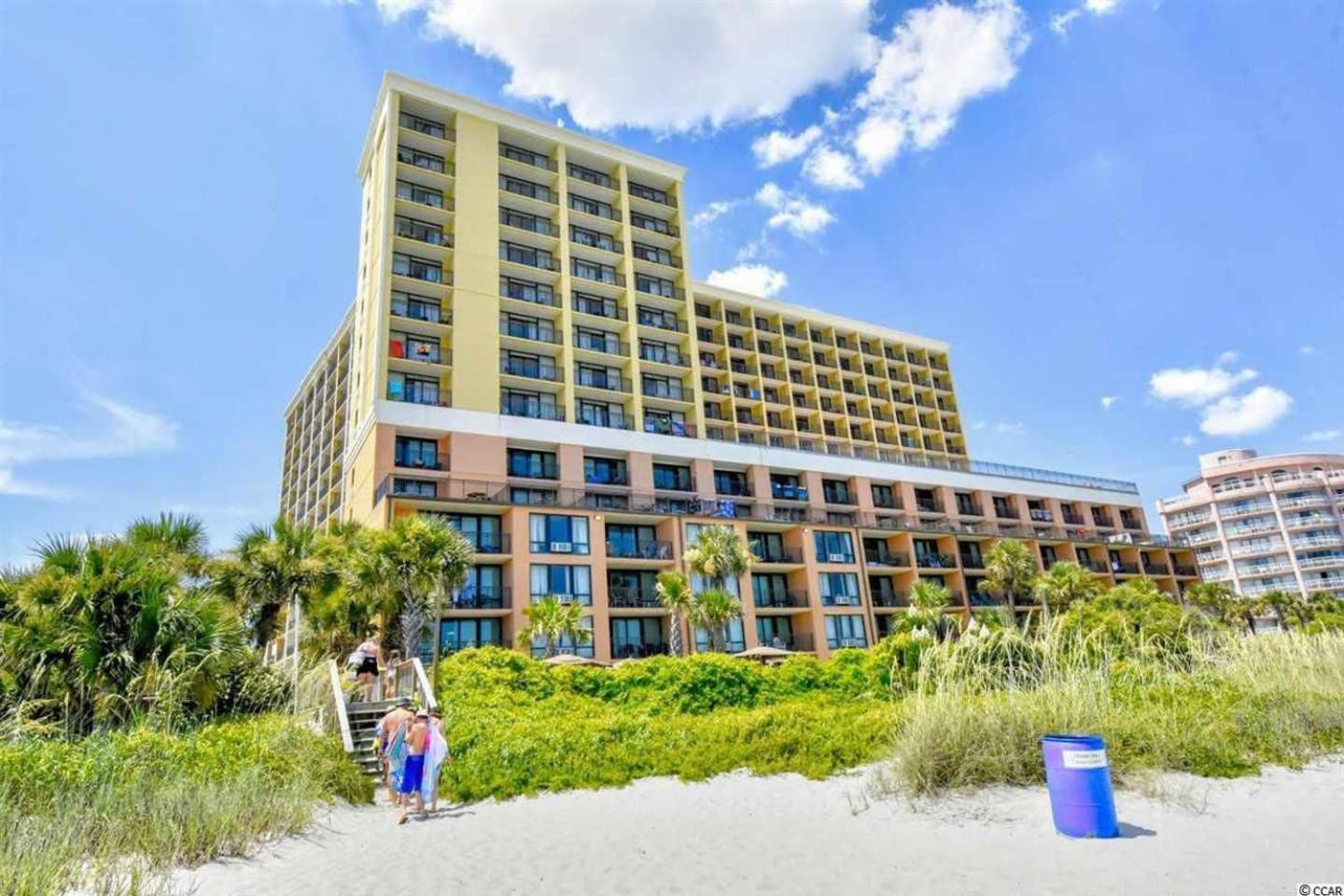 Oversized Ocean View Queen Suite With Beautiful Fireplace And Accents - Sleeps 4 Guests! Myrtle Beach Room photo